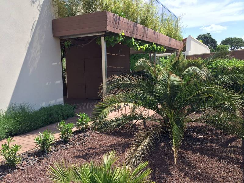 Maison contemporaine à vendre près d'Avignon avec jardin et piscine