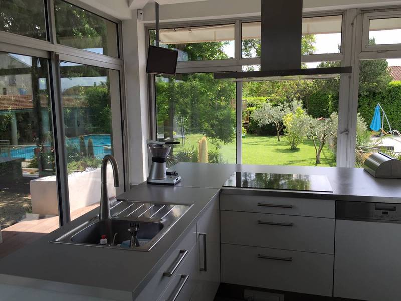 Villa moderne en vente près d'Avignon