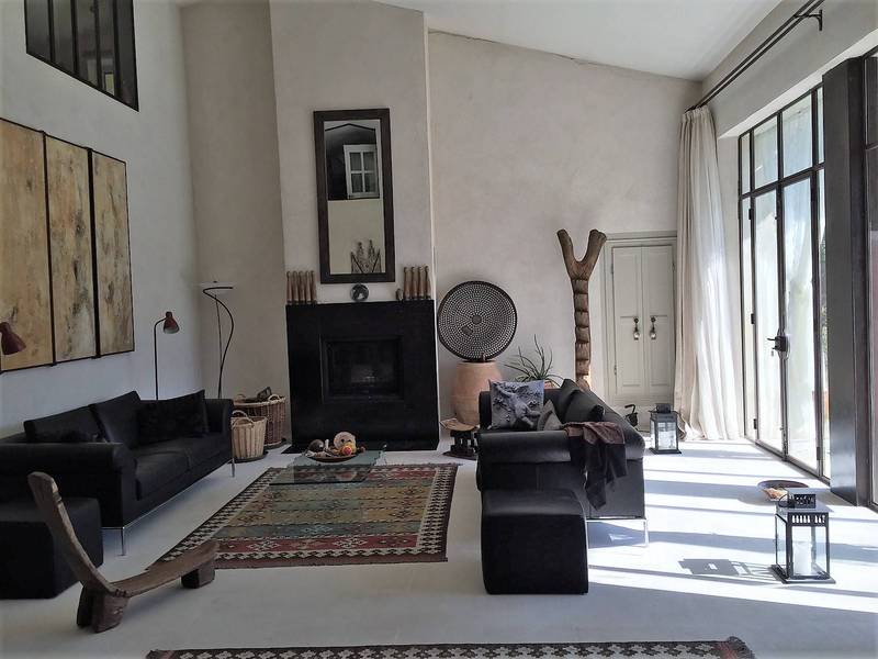 loft à vendre à Menerbes exposé plein sud face au Luberon
