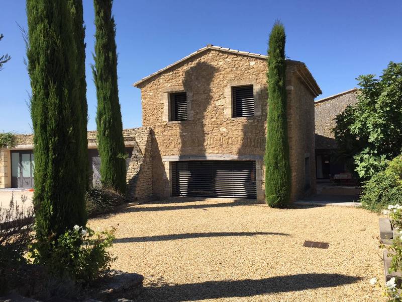 Maison d'architecte à vendre près de Menerbes