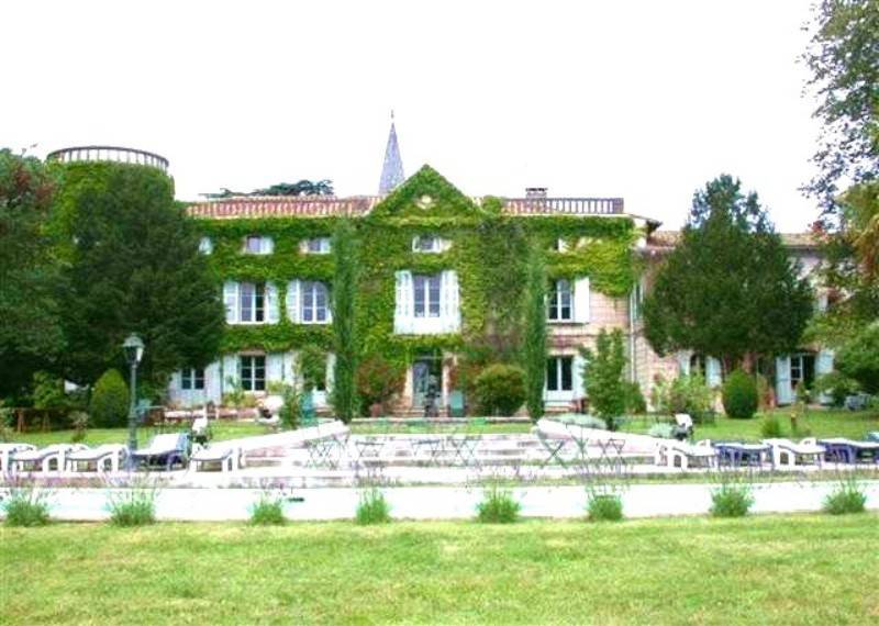 Château à vendre à 25 minutes  de Castelnaudary dans le Lauraguais avec un parc attribué à Le Nôtre