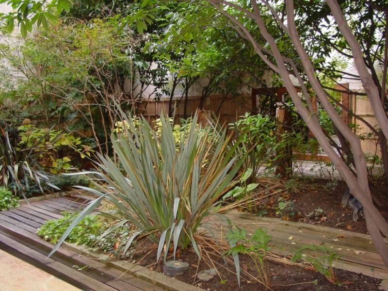 Appartement de Prestige à vendre à Paris dans l' Ile Saint Louis avec un jardin paysagé privatif