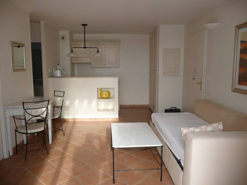 Appartement  à vendre à Saumane de Vaucluse avec une terrase