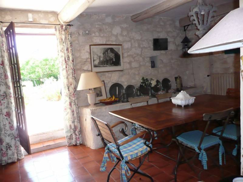 Mas ancien restauré à vendre à Lacoste dans le triangle d'or du Luberon