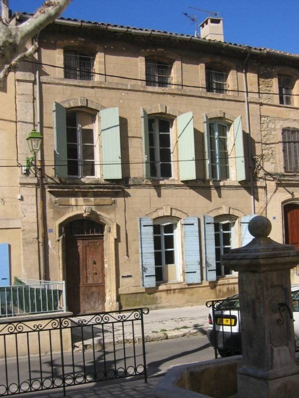 Ancien Presbytère à vendre à Mallemort, un village perché de la Vallée de la Durance avec un petit jardin