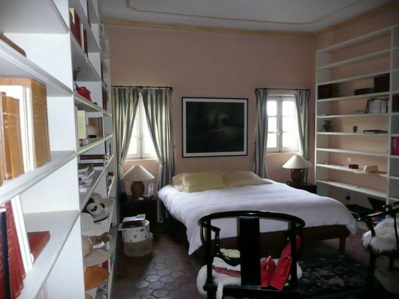 Hôtel particulier  à vendre à  PERNES LES FONTAINES,  en centre ville au calme avec piscine et jardin