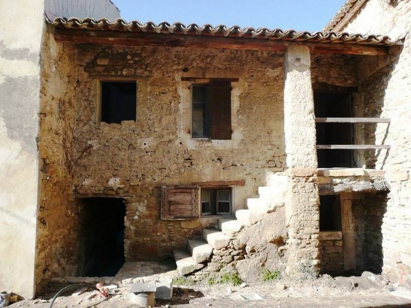 Maison de Hameau  à restaurer à vendre à Oppède avec un jardin