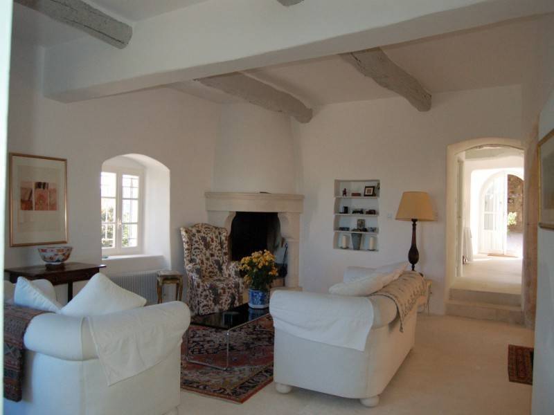 Mas à vendre à Oppède avec une cour intérieure