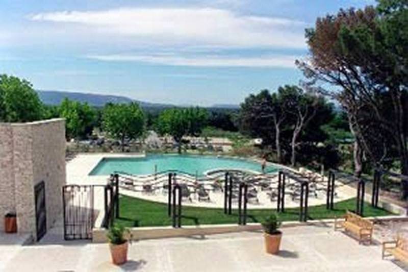 Appartement  à vendre à Saumane de Vaucluse sur le Golf avec une terrasse