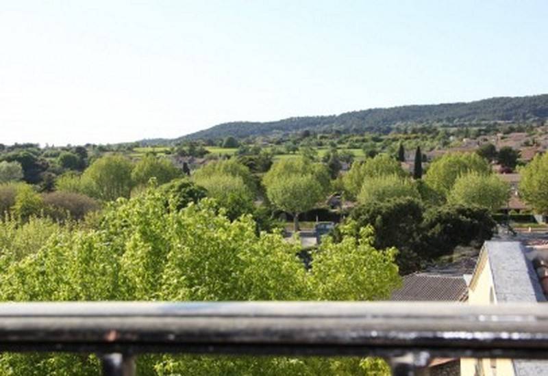 LOFT  Pertuis Luberon Sud SUPERBE LOFT EN PLEIN CENTRE VILLE DE PERTUIS