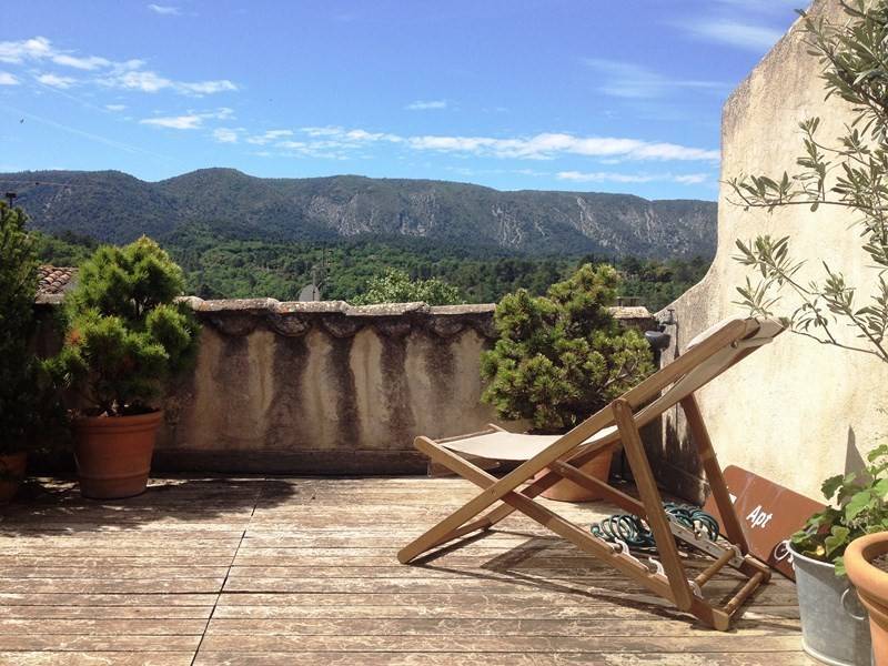 Demeure de Village  Menerbes Luberon Demeure de village restaurée avec cour intérieure terrasse et superbe vue