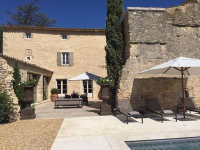 Réalisation Sacha HOUANT